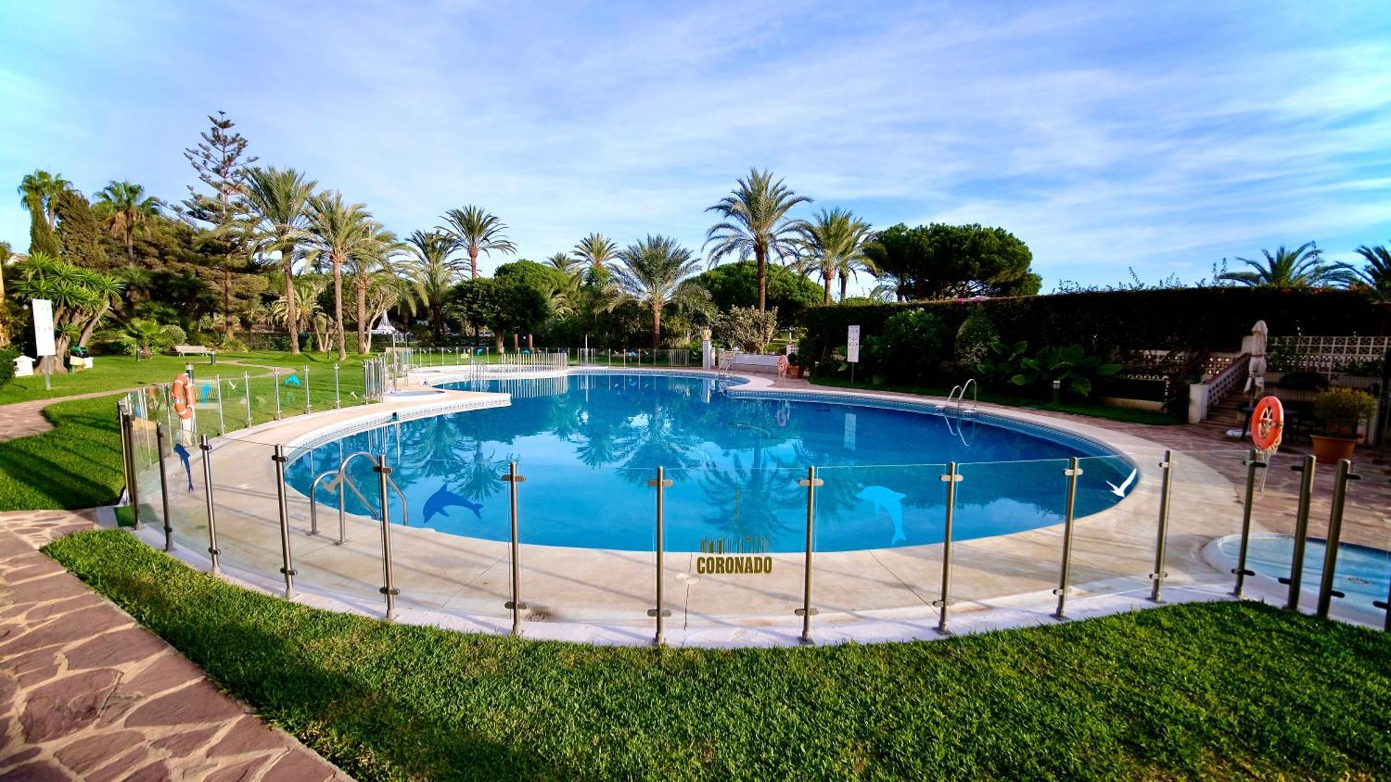 Apartamentos Coronado Marbella Exterior photo